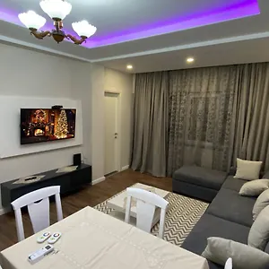 Komatas Modern In Bllok Area Apartamento