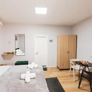 New Near New Bazaar - Center Appartamento Tirana